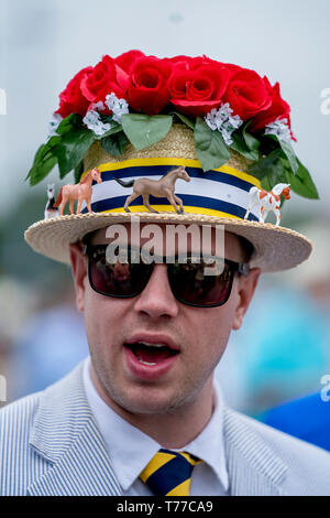 Louisville, KY, Stati Uniti d'America. Il 4 maggio, 2019. 4 Maggio 2019 : Scene dal Kentucky Derby giorno a Churchill Downs il 4 maggio 2019 a Louisville, Kentucky. /Scott Serio/Eclipse Sportswire/CSM/Alamy Live News Foto Stock