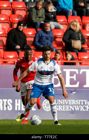 Londra, Regno Unito. 04 Maggio, 2019. Jimmy Keohane di Rochdale durante il cielo EFL scommettere League 1 match tra Charlton Athletic e Rochdale a valle, Londra, Inghilterra il 4 maggio 2019. Solo uso editoriale, è richiesta una licenza per uso commerciale. Nessun uso in scommesse, giochi o un singolo giocatore/club/league pubblicazioni. Credit: UK Sports Pics Ltd/Alamy Live News Foto Stock