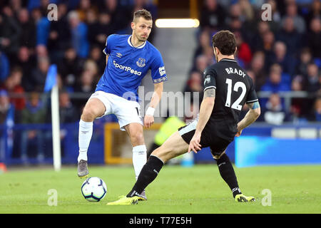 Liverpool, Regno Unito. 03 Maggio, 2019. Morgan Schneiderlin di Everton durante il match di Premier League tra Everton e Burnley a Goodison Park il 3 maggio 2019 a Liverpool, in Inghilterra. Credito: Immagini di PHC/Alamy Live News Foto Stock