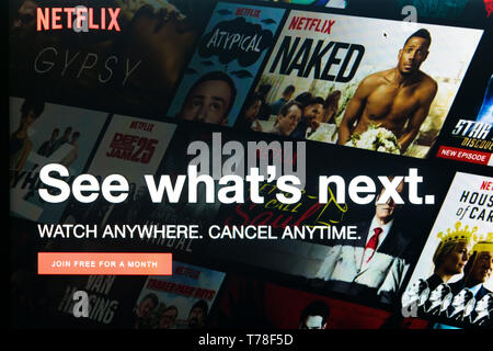 Sankt-Petersburg, Russia, Ottobre 25 2017: Close up Netflix app icona sullo schermo del computer portatile. Netflix è un leader internazionale di servizio abbonamento per w Foto Stock