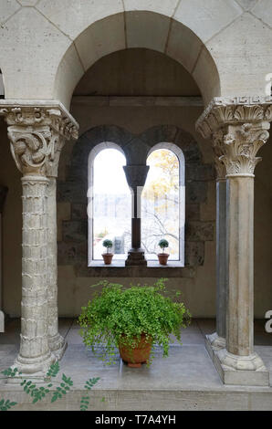 Saint-Guilhem chiostri dentro il Met chiostri museum.Metropolitan Museum of Art. Manhattan.New York City.USA Foto Stock