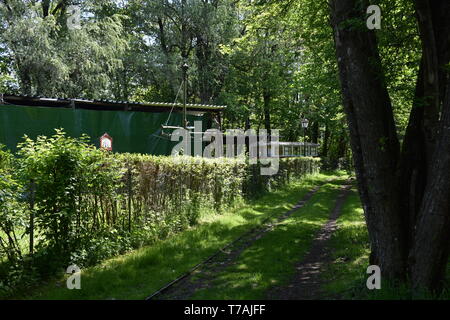 Perso il posto, urbano esplorando, Strassenbahn, tranvia, Klagenfurt, Kärnten, Österreich, aufgelassen, stillgelegt, Remise, Wagen, Straßenbahnwagen, Oberlei Foto Stock