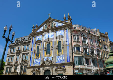 Piastrelle blu facciata di San Anthony's Congregados Chiesa, Porto, Portogallo Foto Stock