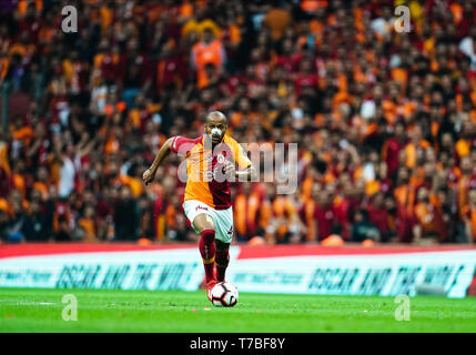 Istanbul, Turchia. Il 5 maggio, 2019. MarcÃ£o del Galatasaray durante la Turkish Super Lig match tra il Galatasaray S.K. e Besiktas al TÃ¼rk Telekom Arena di Istanbul, in Turchia. Ulrik Pedersen/CSM/Alamy Live News Foto Stock