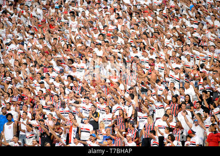 SP - Sao Paulo - 05/05/2019 - un brasiliano 2019, Sao Paulo X Flamengo - ventilatori durante un match tra Sao Paulo e il Flamengo al Morumbi Stadium per il campionato brasiliano a 2019. Foto: Alan Morici / AGIF Foto Stock