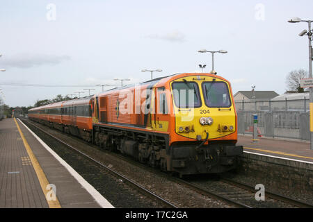 Stazione di Newbridge, Irlanda, aprile 2008, Iarnrod Eireann servizio del treno Foto Stock