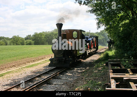 Statfold, Tamworth, Staffordshire, Regno Unito, giugno 2010, vista del granaio Statfold storica ferrovia Foto Stock