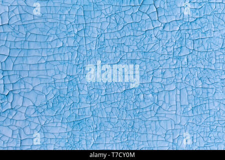 Abstract background. La superficie incrinato dipinte di rosso blu Foto Stock