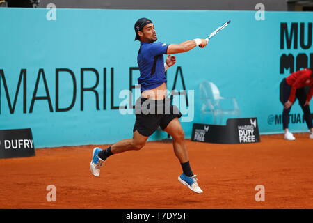 Madrid, Spagna. Il 6 maggio, 2019. Fabio Fognini (ITA) Tennis : Fabio Fognini dell Italia durante raddoppia il 1° round match contro Kei Nishikori del Giappone e Juan Martin Del Potro di Argentina su ATP World Tour Masters 1000 Mutua Madrid Open torneo di tennis presso la Caja Magica a Madrid, Spagna . Credito: Mutsu Kawamori/AFLO/Alamy Live News Foto Stock