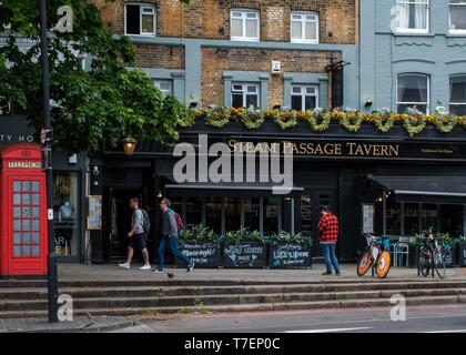 Il passaggio di vapore taverna, Upper Street, Londra Foto Stock