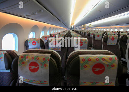 Classe Economica di Biman Bangladesh Airlines' il primo Boeing Dreamliner 787-8. Dacca in Bangladesh Foto Stock