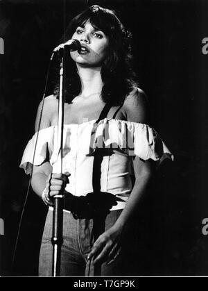 Amsterdam, Paesi Bassi - 1976, Linda Ronstadt (foto Gijsbert Hanekroot) *** Caption locale *** Linda Ronstadt Foto Stock