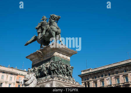 Monumento equestre a Vittorio Emanuele II, primo re d'Italia, Piazza del Duomo, Milano, Italia Foto Stock