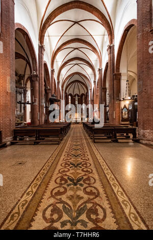 Italia Piedmnt Torino chiesa di San Domenico - Navata centrale Foto Stock