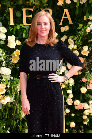 Sarah-Jane Mee frequentando la stagione due di Riviera Premiere ospitato presso la Saatchi Gallery il 7 maggio - Serie 2 è messo in onda su Sky atlantico e ora TV 23 Maggio - a Londra. Foto Stock