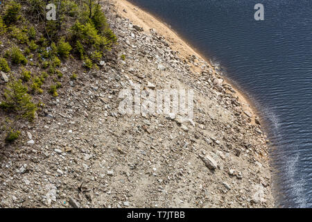 Il lago di Oasa serbatoio acqua, Transilvania, Romania Foto Stock