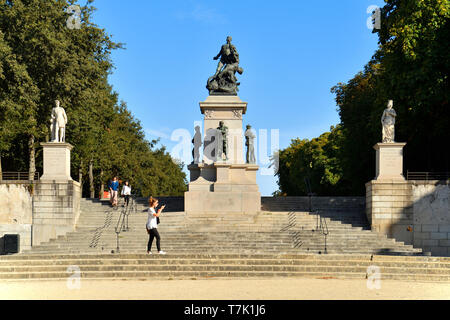 Francia, Loire-Atlantique (44) Nantes, Saint Pierre Cours, memoriale di guerra (1870-1871) Foto Stock