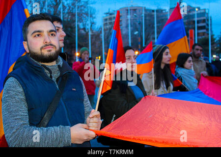 Karabakh, Armenia, 24 Aprile 2019.processioni Fiaccolata in memoria del genocidio armeno vittime. Foto Stock