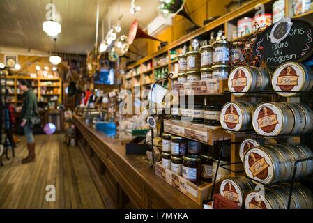 Canada Quebec, Mauricie Regione, Maskinonge, Magasin generale Le Brun, antico magazzino generale, interno Foto Stock