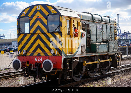 Classe diesel 08 deviatore, porto di Felixstowe, Suffolk, Regno Unito. Foto Stock