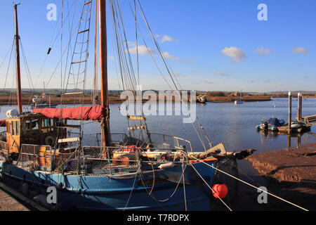 Topsham Quay sul fiume Exe Foto Stock