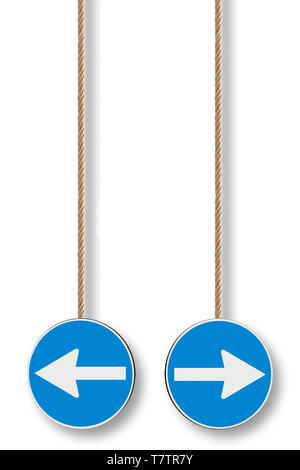 Freccia blu segno isolato su sfondo bianco appesi ad una fune che indica di girare a sinistra o a destra - il concetto di immagine Foto Stock