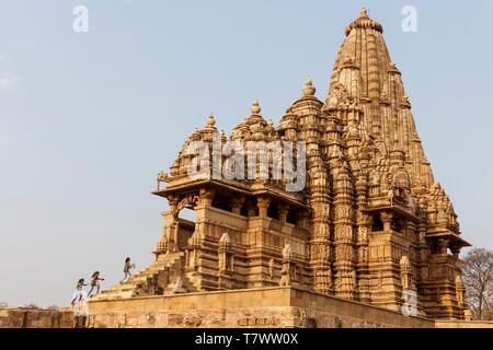 L'India, il Madhya Pradesh Khajuraho, monumenti classificati come patrimonio mondiale dall' UNESCO, Kandariya Mahadeva temple Foto Stock