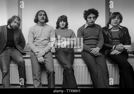 Procol Harum a Amsterdam Hilton Hotel, 1970. Snd sinistra Gary Brooker, Sccl diritto Keith Reid, la maggior parte destra Robin Trower Foto Stock