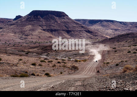 Vista del deserto a Twyfelfontein in Damaraland Namibia, Africa Foto Stock