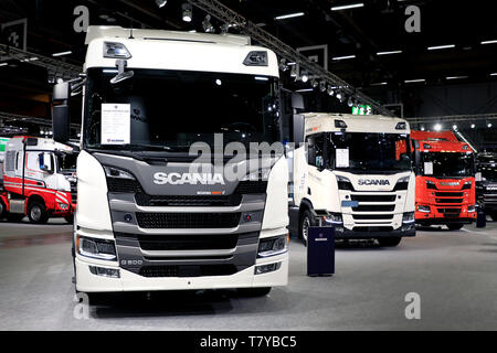 Helsinki, Finlandia. 09 Maggio, 2019. Scania G500 carrello di Scania Affitto sul display Transport-Logistics 2019 con la gamma di Scania. Scania Affitto è un nuovo servizio di noleggio di carrelli premium da Scania. Credito: Taina Sohlman/agefotostock Foto Stock