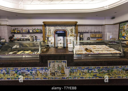 Spagna, Valencia, Horchateria de Santa Catalina foto Federico Meneghetti/Sintesi/Alamy Stock Photo Foto Stock