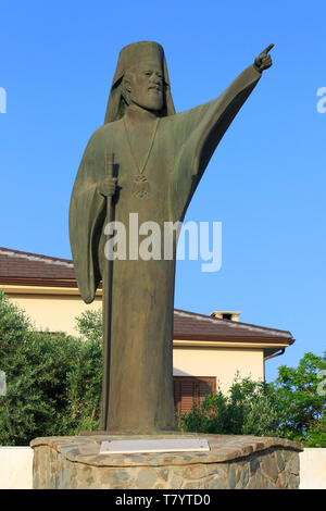 Statua di Makarios III (1913-1977), arcivescovo e Primate della Chiesa autocefala di Cipro e primo presidente di Cipro in Akaki, Cipro Foto Stock