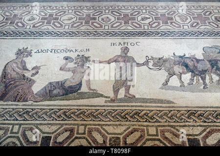 Mosaico romano pavimentazione in Paphos parco archeologico, Sito Patrimonio Mondiale dell'UNESCO, Paphos, Cipro, Europa Foto Stock