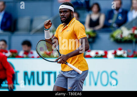 Caja Magica, Madrid, Spagna. Il 9 maggio, 2019. Mutua Madrid Open, giorno 6; Francesca Tiafoe (USA) celebra un punto conquistato Credito: Azione Sport Plus/Alamy Live News Foto Stock