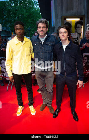 Da sinistra: Stephane BAK, attore interpreta il ruolo di William, Sebastian SCHIPPER, direttore e produttore, Fionn WHITEHEAD, attore gioca il ruolo di Gyllen, sul tappeto rosso, tappeto rosso mostra, premiere del film strade ?? In Essen Lichtburg di Essen, 09.05.2019. | Utilizzo di tutto il mondo Foto Stock