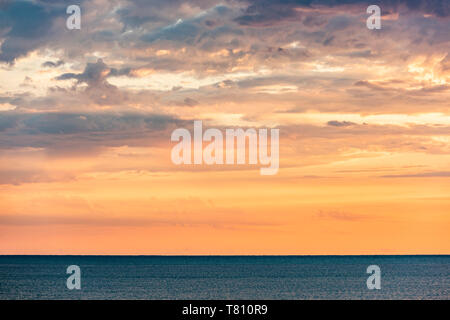 Tramonto a Ifaty in Madagascar, Oceano indiano, Africa Foto Stock