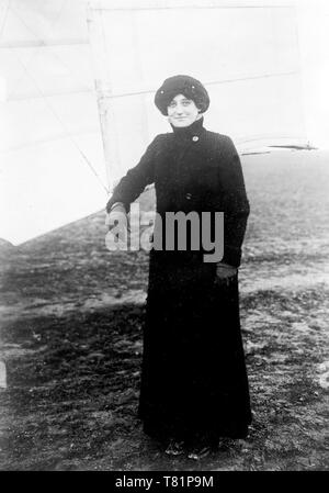 Raymonde de Laroche, aviatrice francese Foto Stock