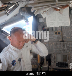 Apollo 11, Buzz Aldrin dentro il modulo lunare, 1969 Foto Stock