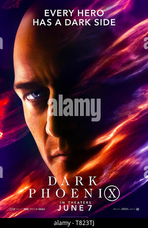 Dark Phoenix (2019) diretto da Simon Kinberg e interpretato da James McAvoy come il professor Charles Xavier. Foto Stock