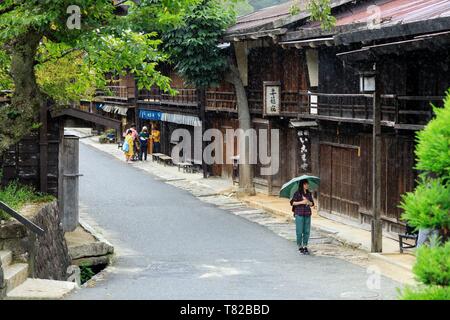 Giappone, isola di Honshu, Regione di Chubu, Prefettura di Nagano, Kiso Valley, Nagiso, Tsumago, Terashita Street Foto Stock