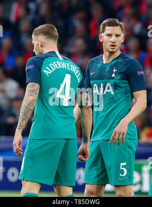 AMSTERDAM, Paesi Bassi. 08 Maggio, 2019. Tottenham Hotspur di Jan Vertonghen durante UEFA Championship League semi-finale 2 Gamba tra Ajax e Tottenha Foto Stock