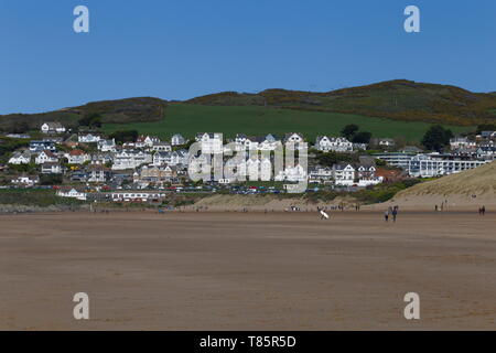 Vista della città di Woolacombe dalla spiaggia Devon Foto Stock