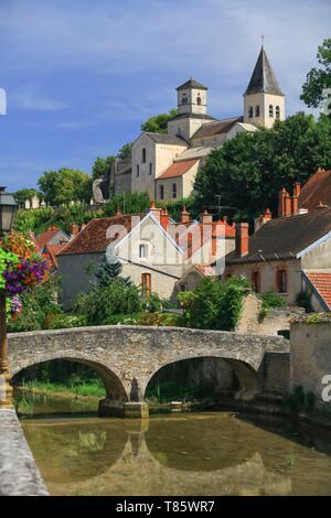 Francia, Cote d'Or, Chatillon sur Seine e la chiesa di St Vorles Foto Stock