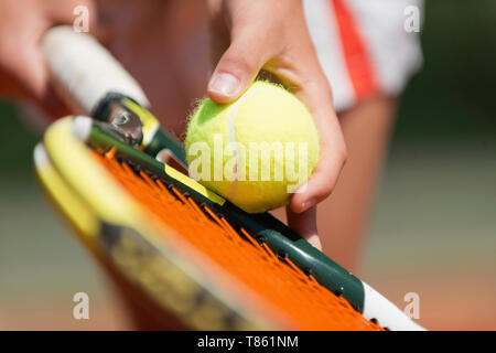 Servire di tennis Foto Stock