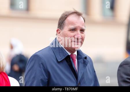 UMEA, Svezia - 1 Maggio 2019 - Stefan Löfven Primo Ministro di Svezia a piedi attraverso le strade della città il 1 maggio sfilano a Umeå. Foto Stock