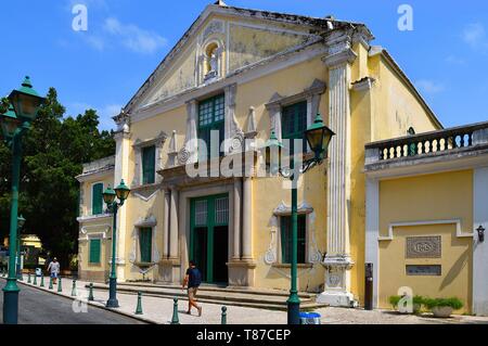 Cina, Macao, Centro Storico elencati come patrimonio mondiale dall' UNESCO, Largo do Santo Agostinho Foto Stock