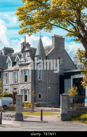 Casa fatta in granito di Aberdeen, Scozia Foto Stock