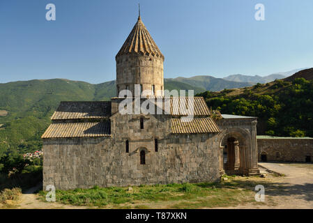 Monastero di Tatev è un nono secolo. Si tratta di uno dei più antichi e famosi complessi del monastero in Armenia. Foto Stock
