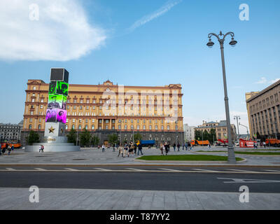 Mosca Russia Maggio 9, 2019 Lubyanka costruire la Giornata della Vittoria sede del Servizio di Sicurezza Federale della Federazione Russa FSB ex KGB edificio antico Foto Stock