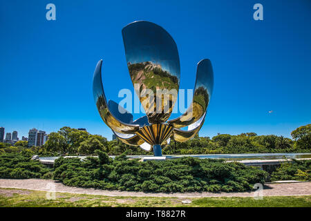 Buenos Aires Argentina - Dic 25, 2018: monumento alle Nazioni Unite Plaza, Buenos Aires, Argentina Foto Stock